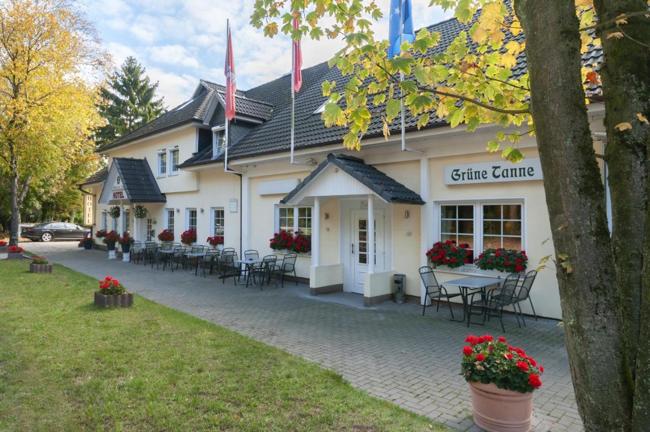Hotel Gruene Tanne Гамбург Экстерьер фото
