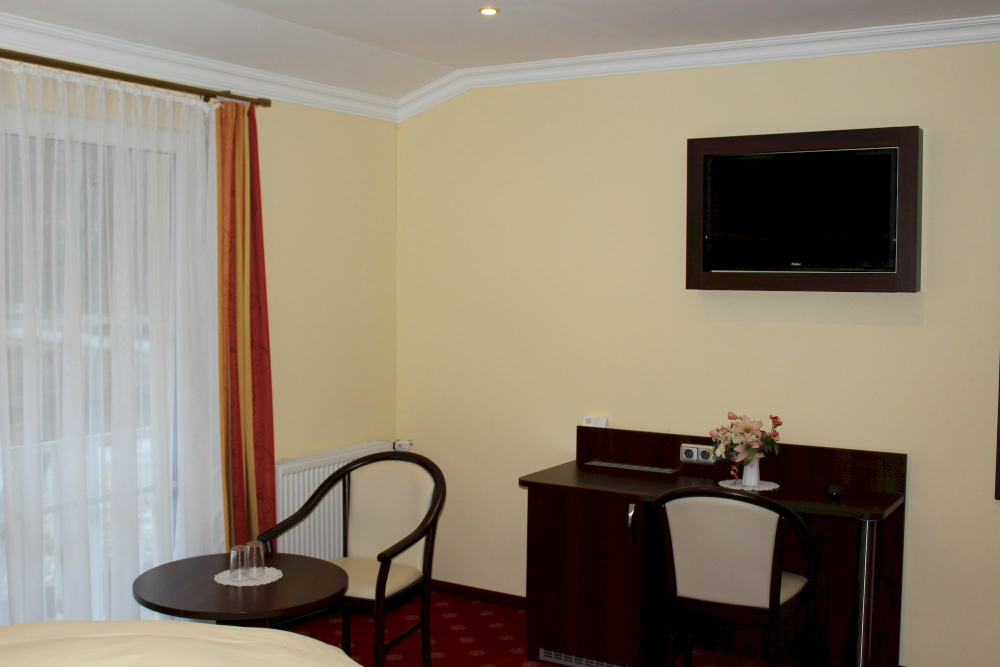 Hotel Gruene Tanne Гамбург Экстерьер фото